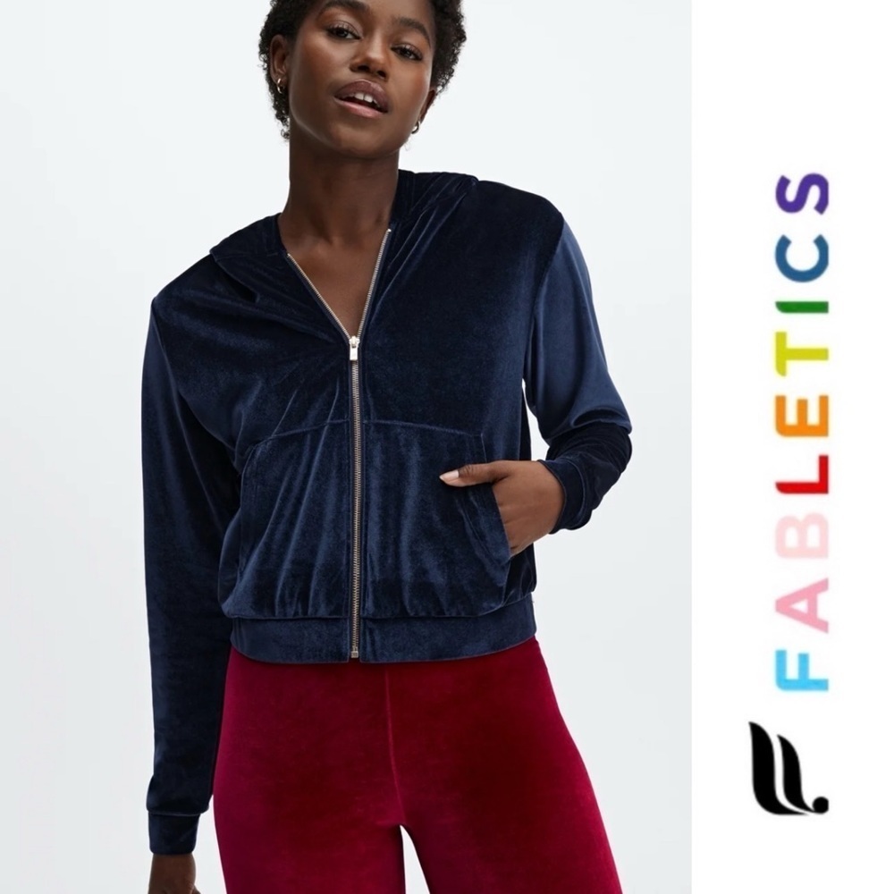 NWOT Fabletics Daria Blue Velour Hoodie, Size XS,‎ MSRP $89
